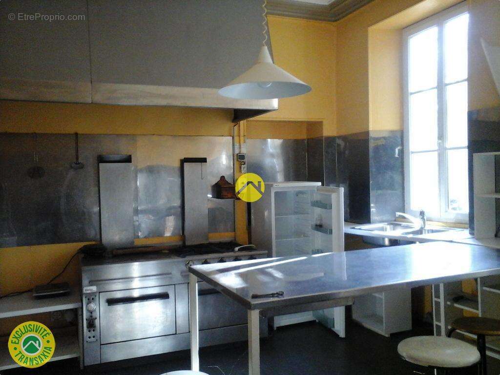 Maison à CHAMBON-SUR-VOUEIZE