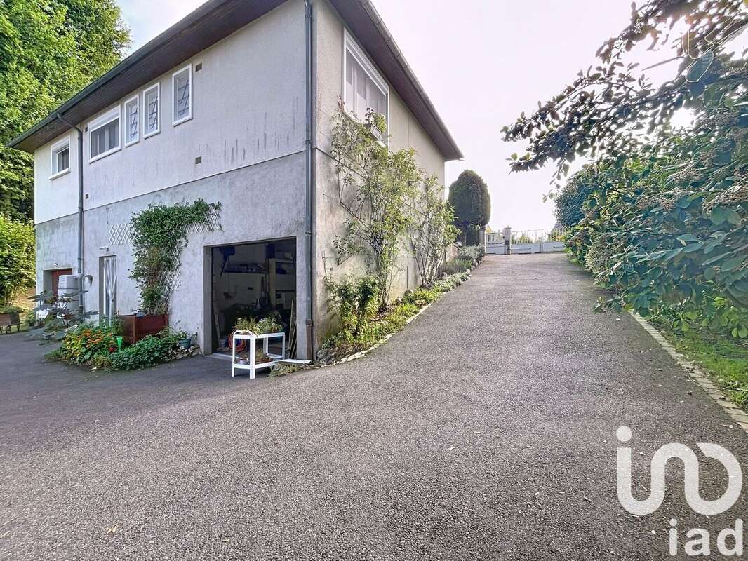 Photo 3 - Maison à VALLIERES-LES-GRANDES