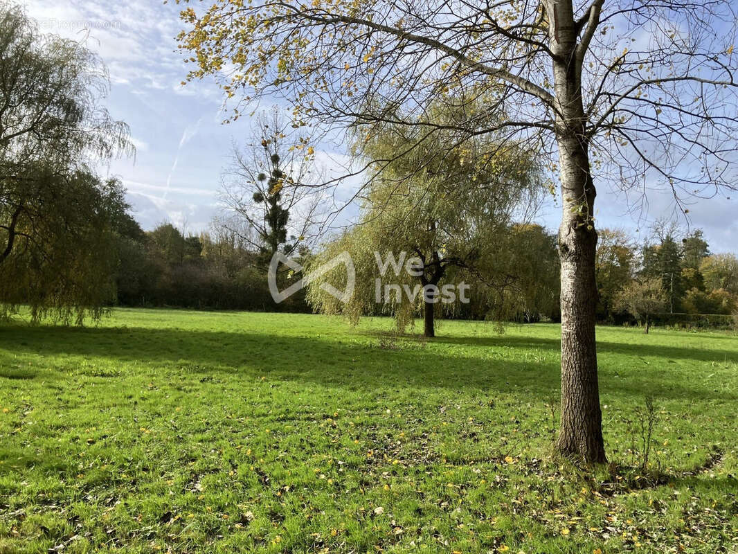 Terrain à LA FERTE-SOUS-JOUARRE