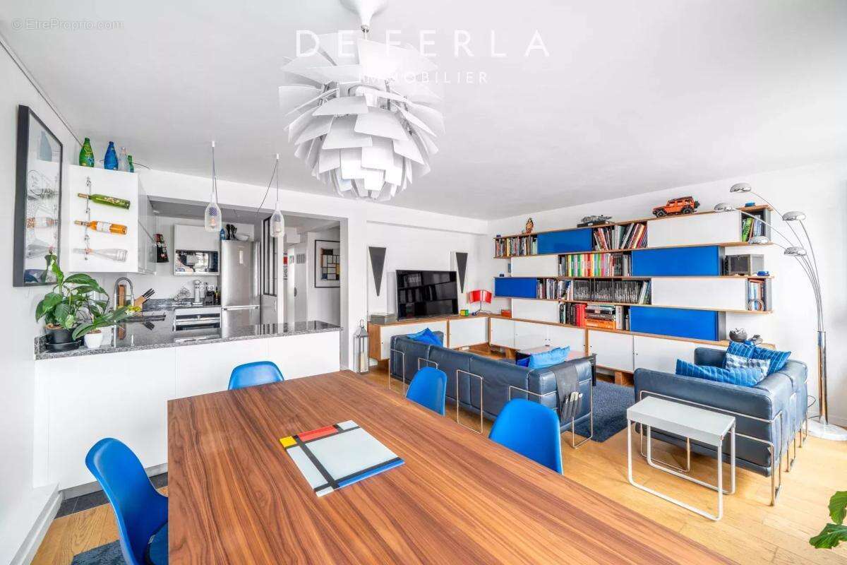 Appartement à PARIS-14E