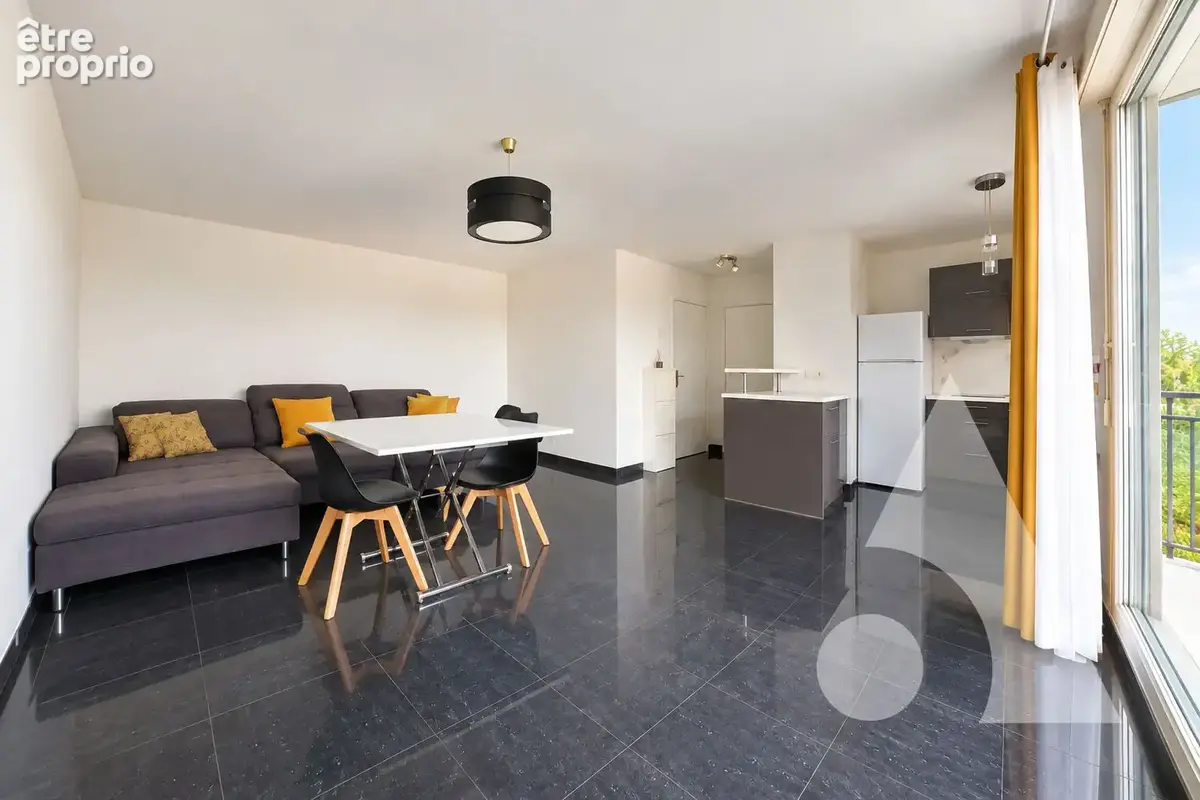Appartement F3 avec balcon + place de parking PMR - photo 3