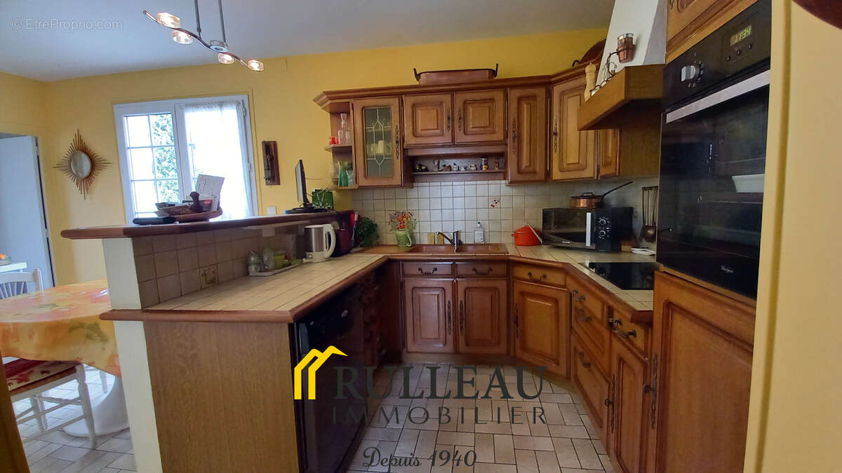 Maison à SAINT-MARTIN-LACAUSSADE