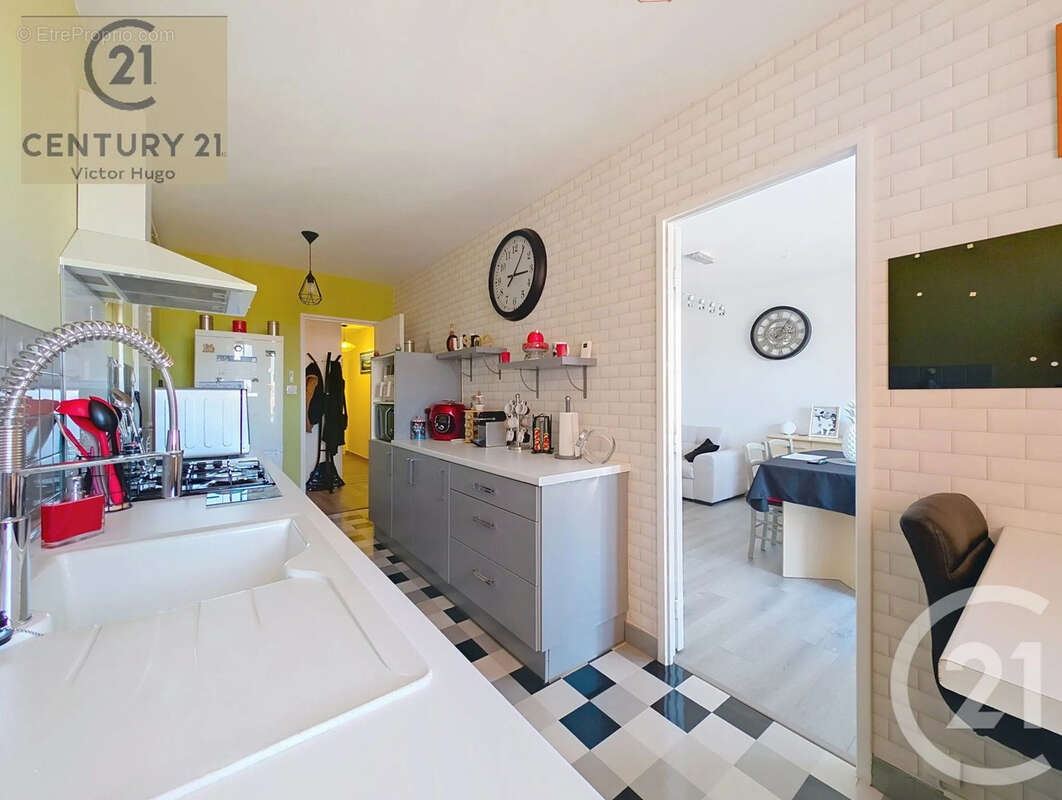 Appartement 72 m² à Limoges  - photo 5