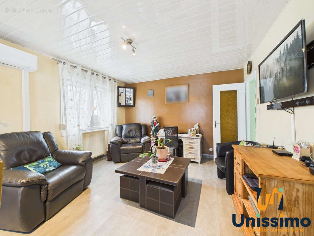 Maison à L'ISLE-SUR-LE-DOUBS