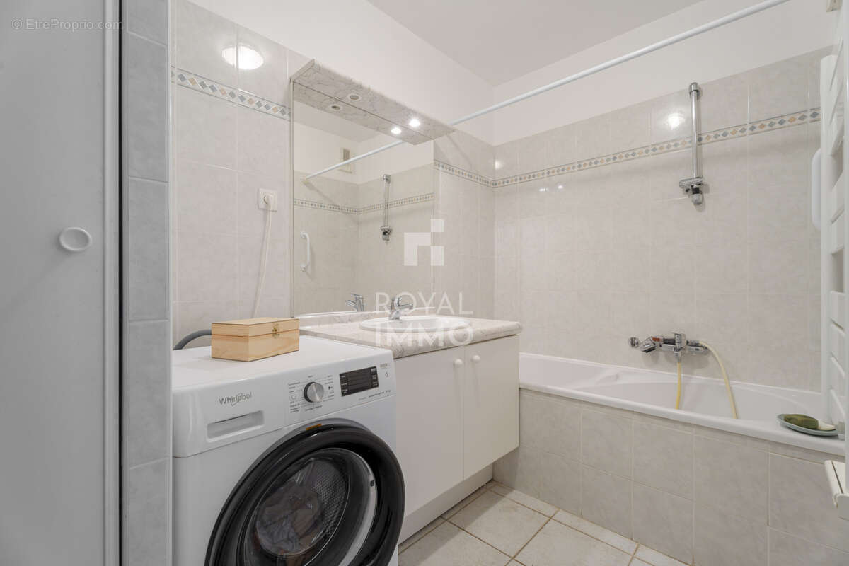 Appartement à HYERES