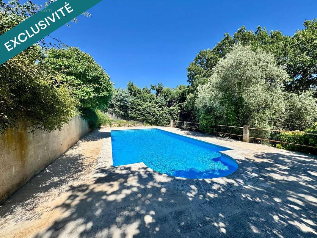 Maison 97 m² à La Tour-D'aigues  - photo 2