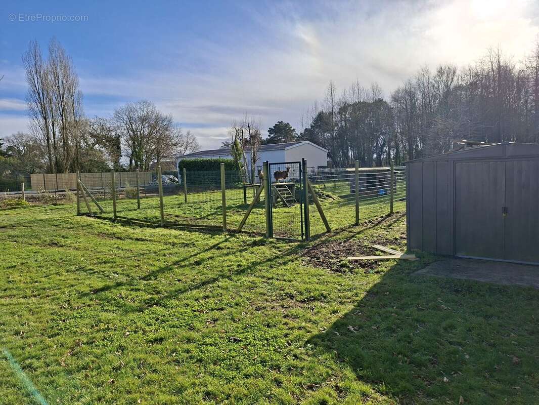 Maison 144 m² à Saint-Lyphard  - photo 8