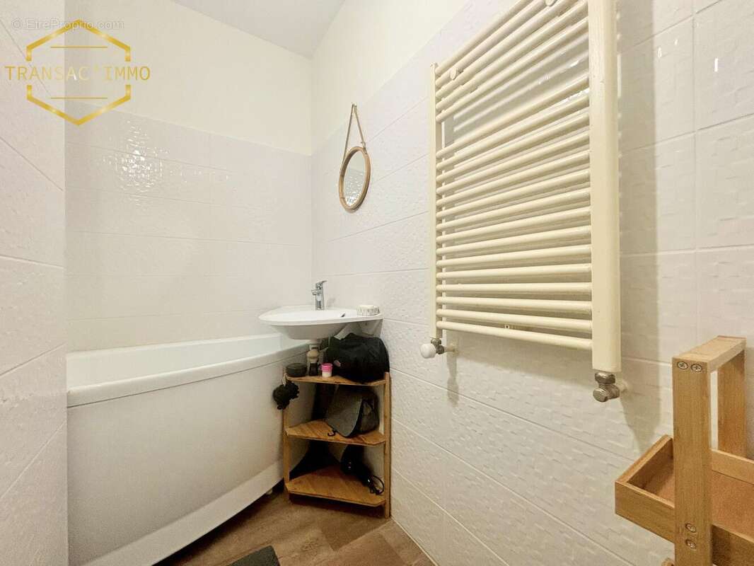 n°4 - Appartement à FONTAINE