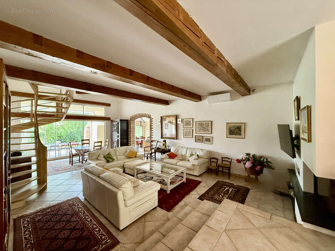 Maison à L&#039;ISLE-JOURDAIN