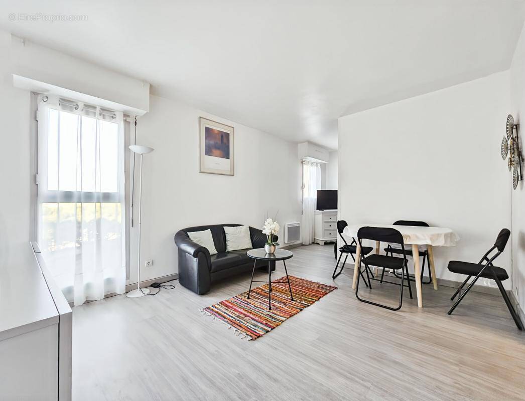 Appartement à UZES