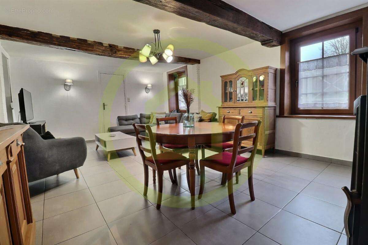 Maison à EPPE-SAUVAGE