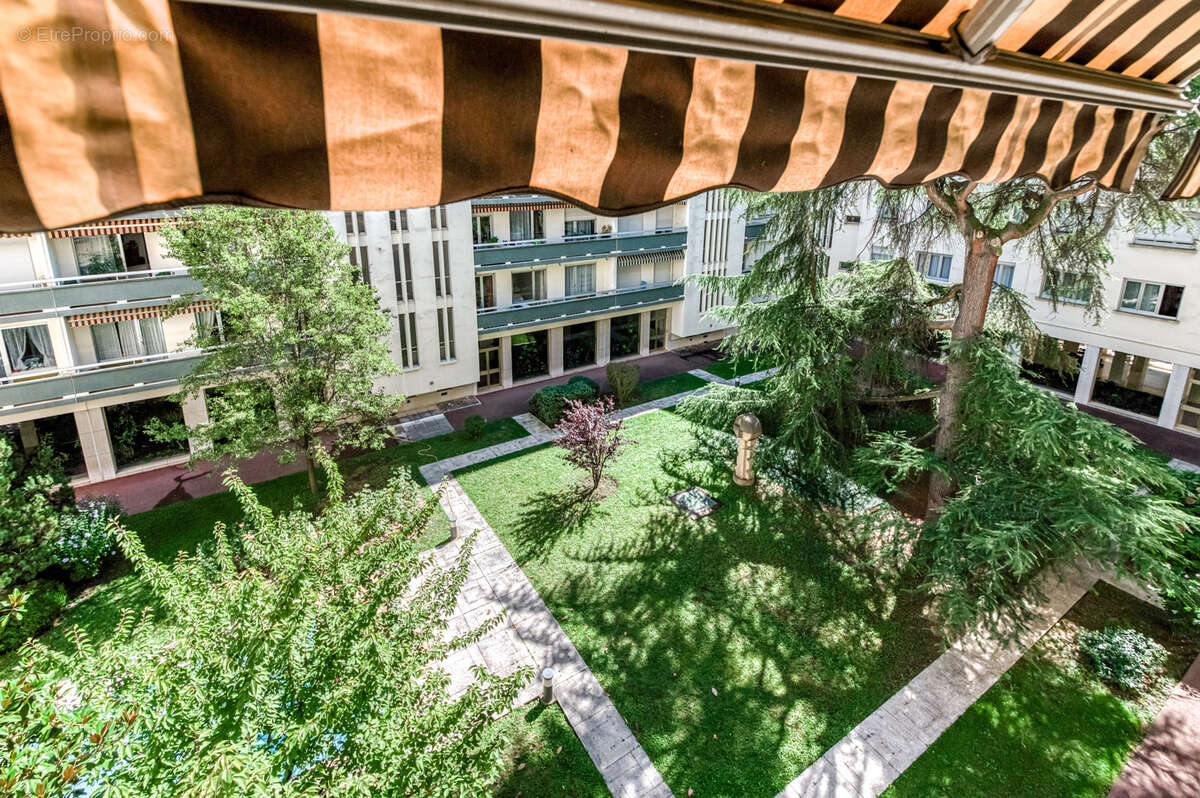 Appartement à LYON-6E