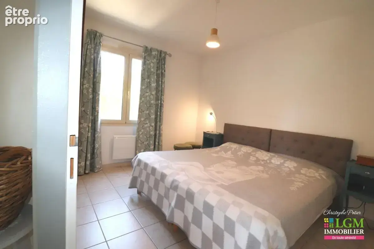 AUBIGNAN (84) - Le luxe du calme, la douceur de la Provence pour cette maison de 116 m² - photo 14