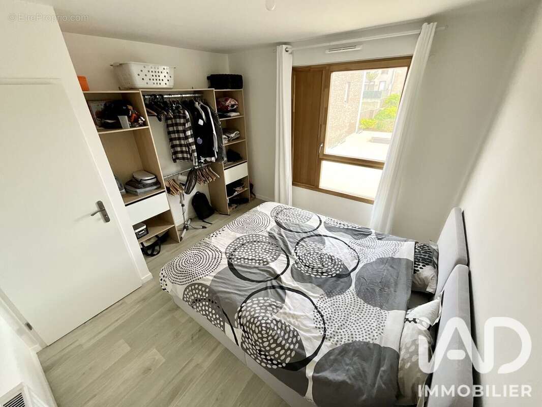 Appartement 42 m² à Arpajon  - photo 7
