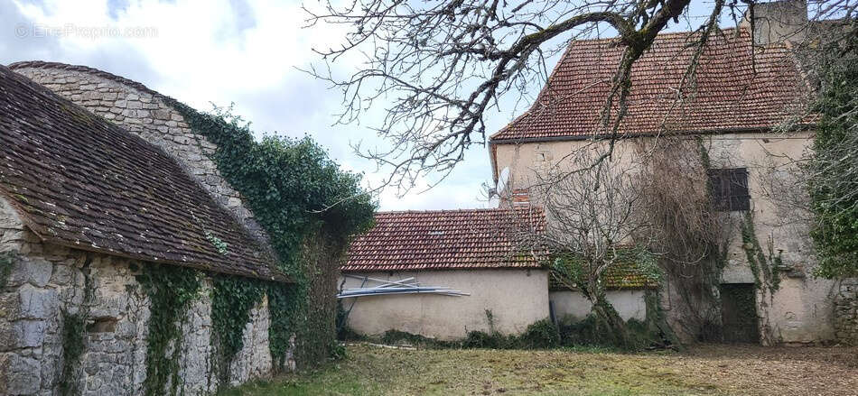 Maison à LABASTIDE-MURAT