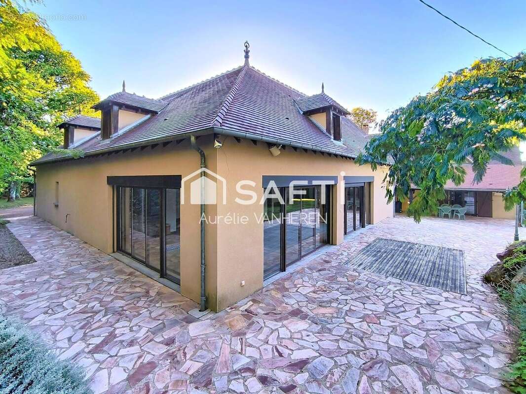 Photo 2 - Maison à SOUGERES-EN-PUISAYE