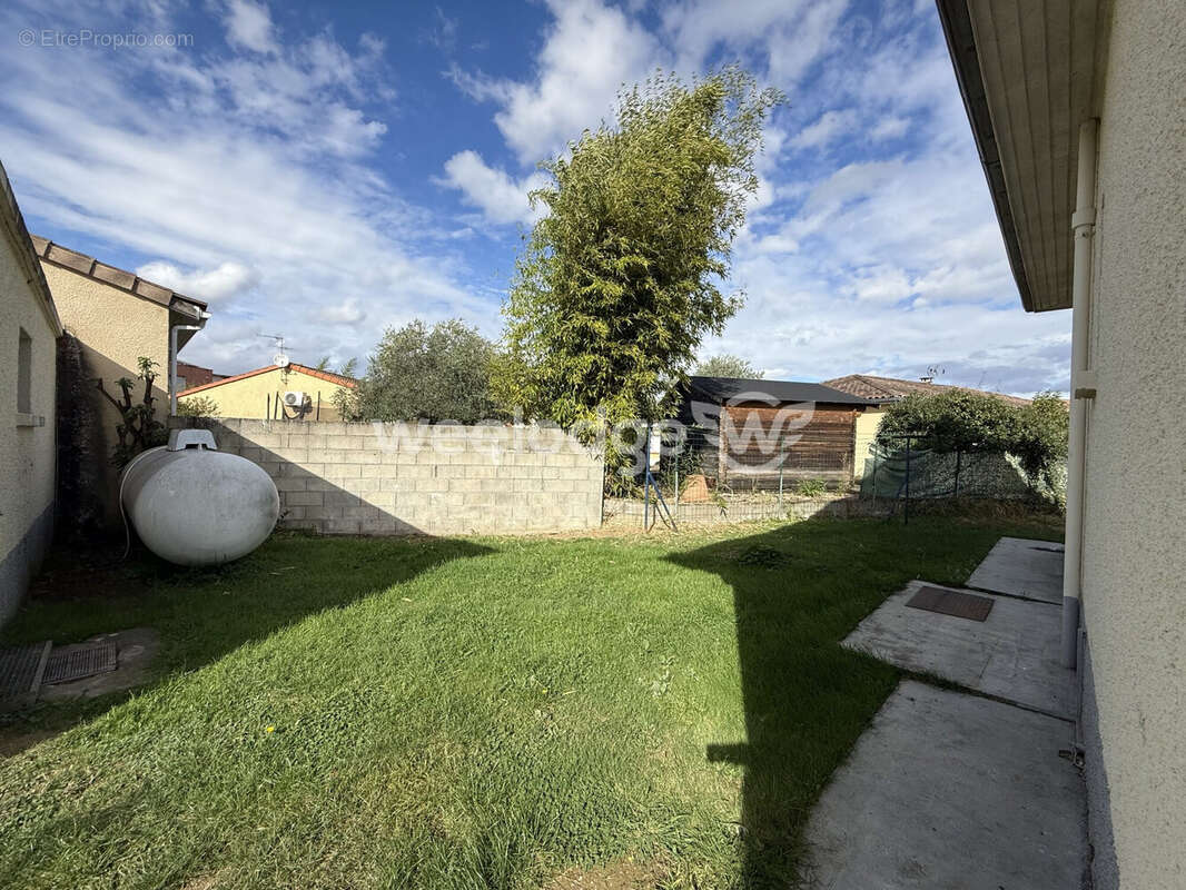 Maison à CORNEBARRIEU