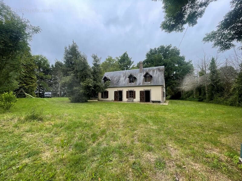 Maison à BROU