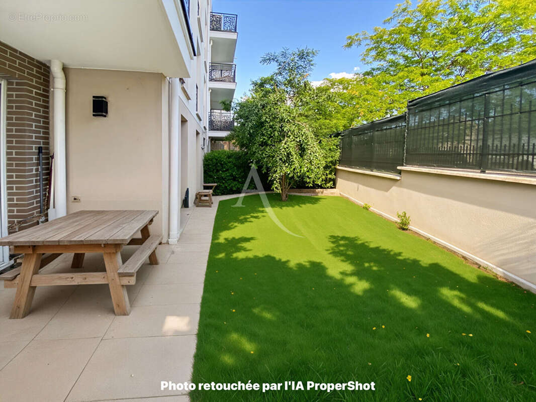 Appartement à JOUY-LE-MOUTIER