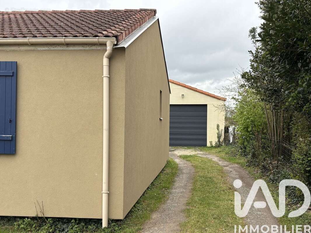 Photo 2 - Maison à CHAUVE