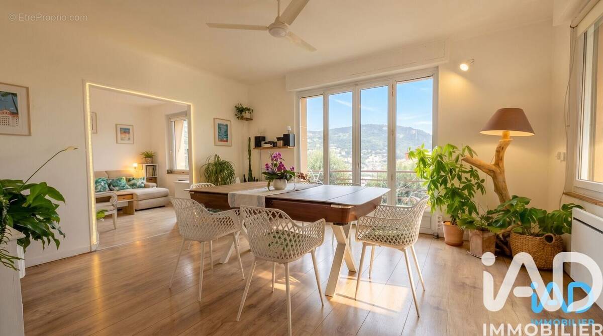 Photo 1 - Appartement à NICE