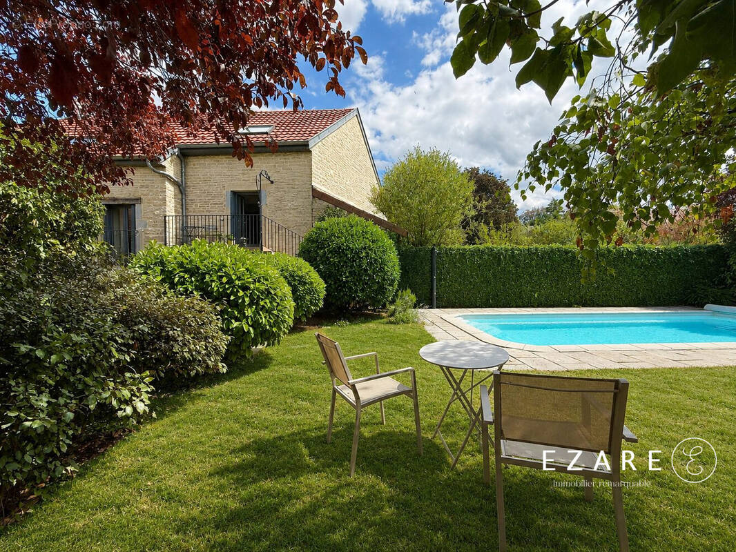 Maison à FLEUREY-SUR-OUCHE