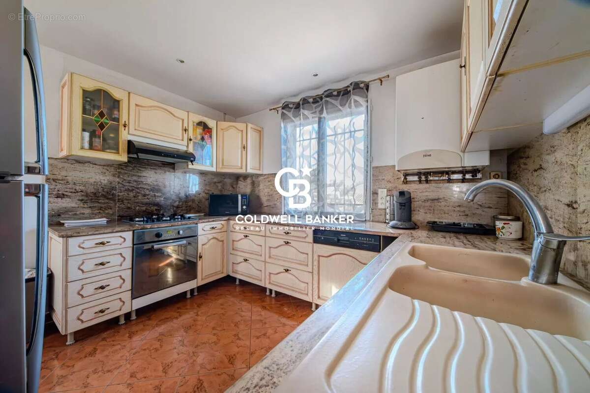Appartement t3 - 100m2 - garons - photo 4