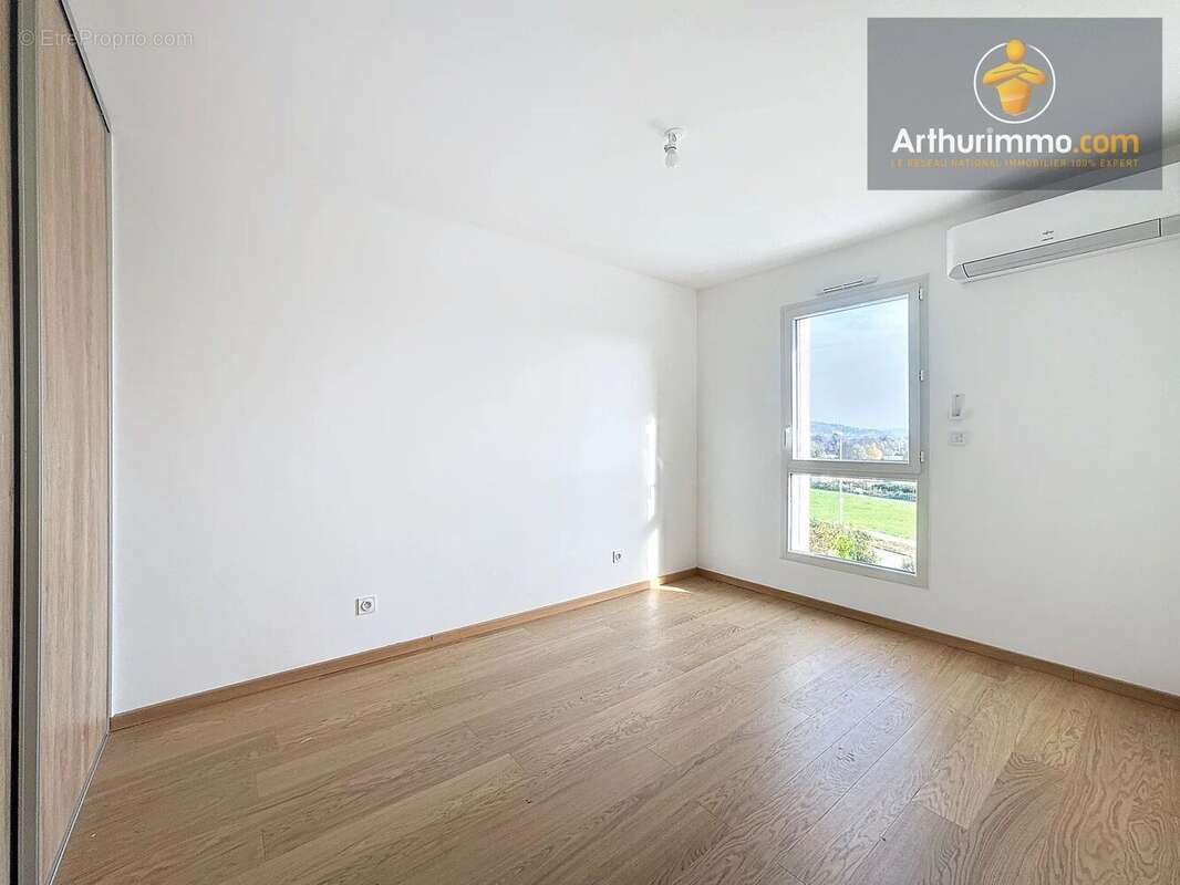 Maison à L&#039;ISLE-D&#039;ABEAU