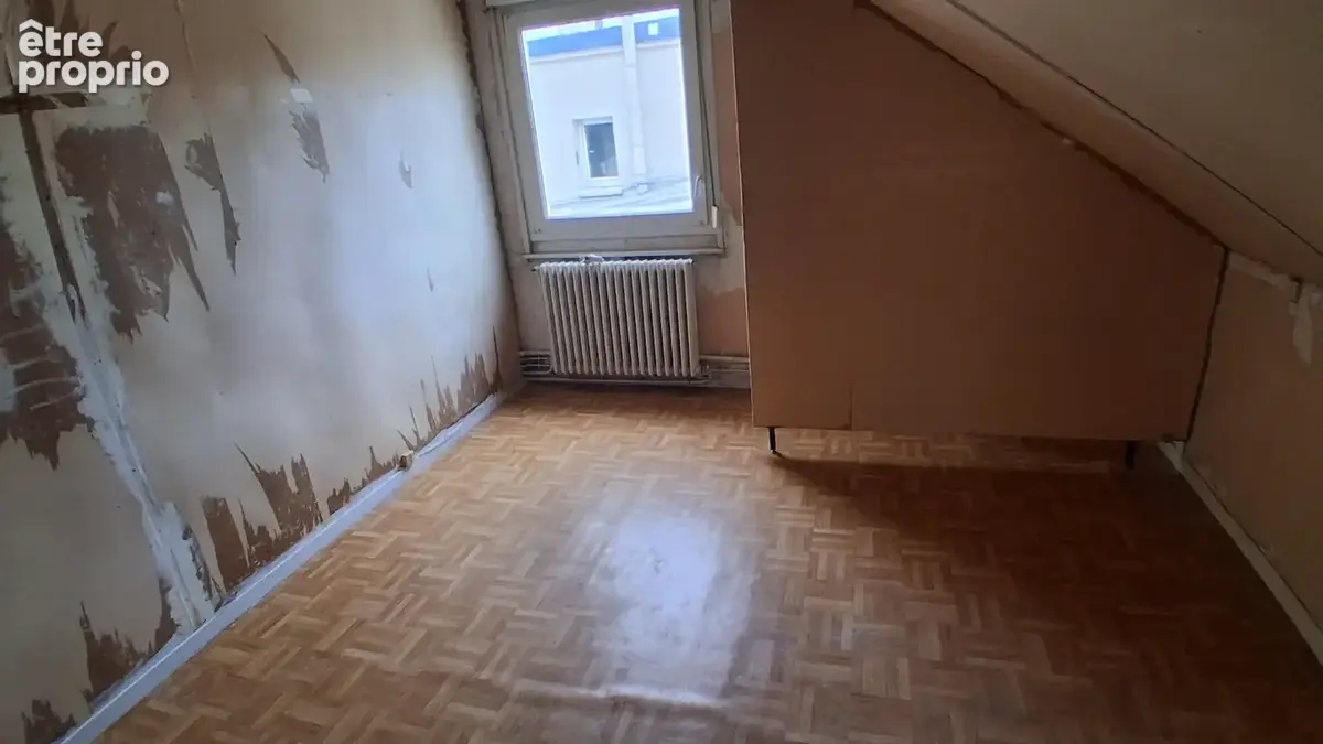 ENSEMBLE IMMOBILIER ( Local commercial + maison + appartement + garage ) - photo 13
