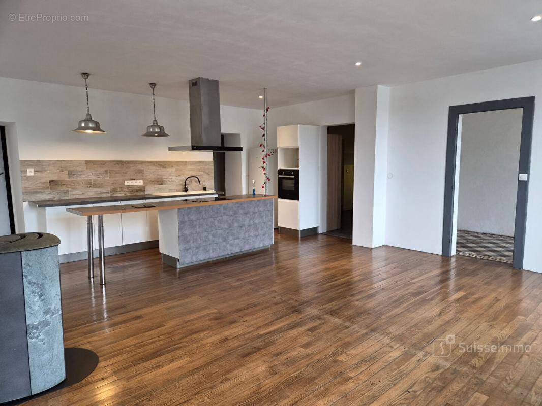 Appartement à FAVEROIS