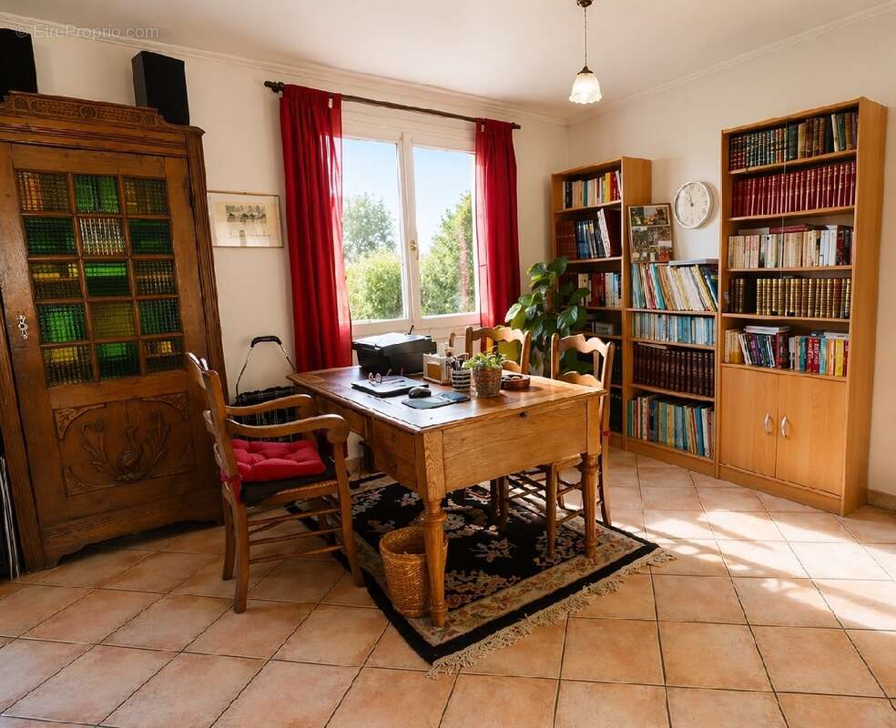 Maison à TOURNAN-EN-BRIE