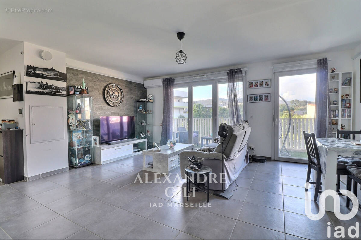 Photo 1 - Appartement à MARSEILLE-13E