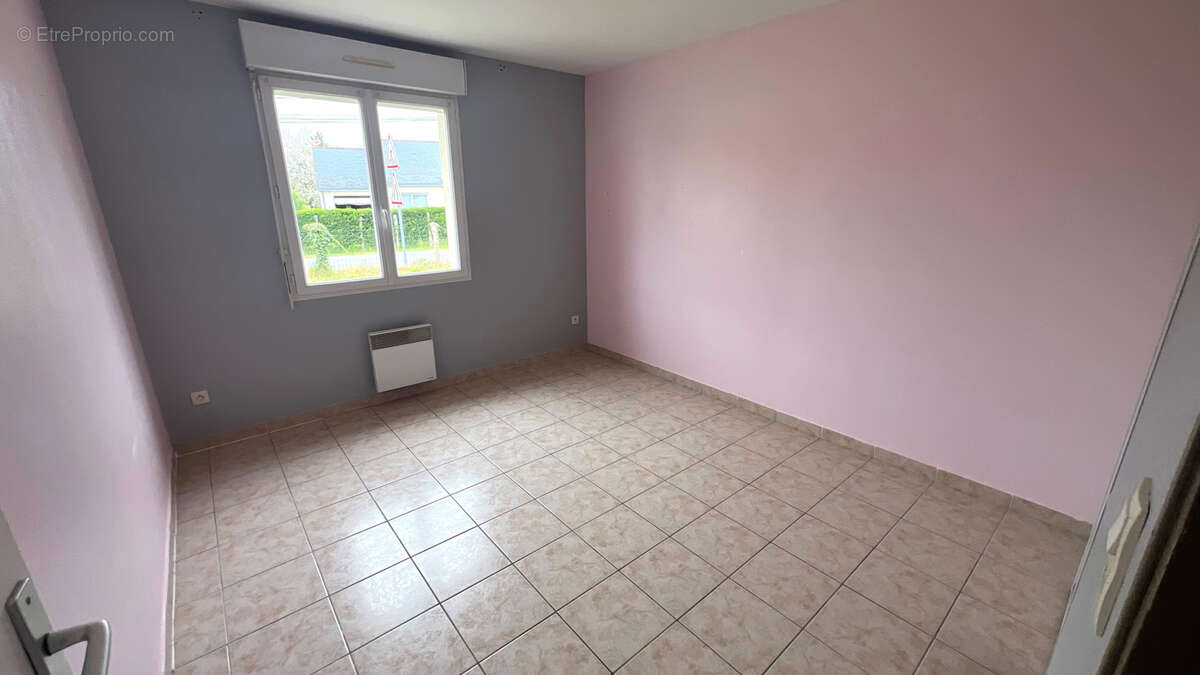 Maison à LA ROUXIERE