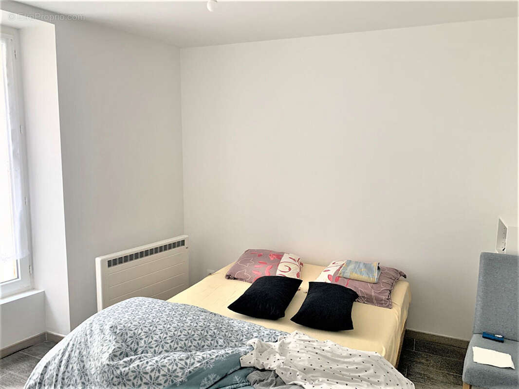 Appartement à LA GARENNE-COLOMBES