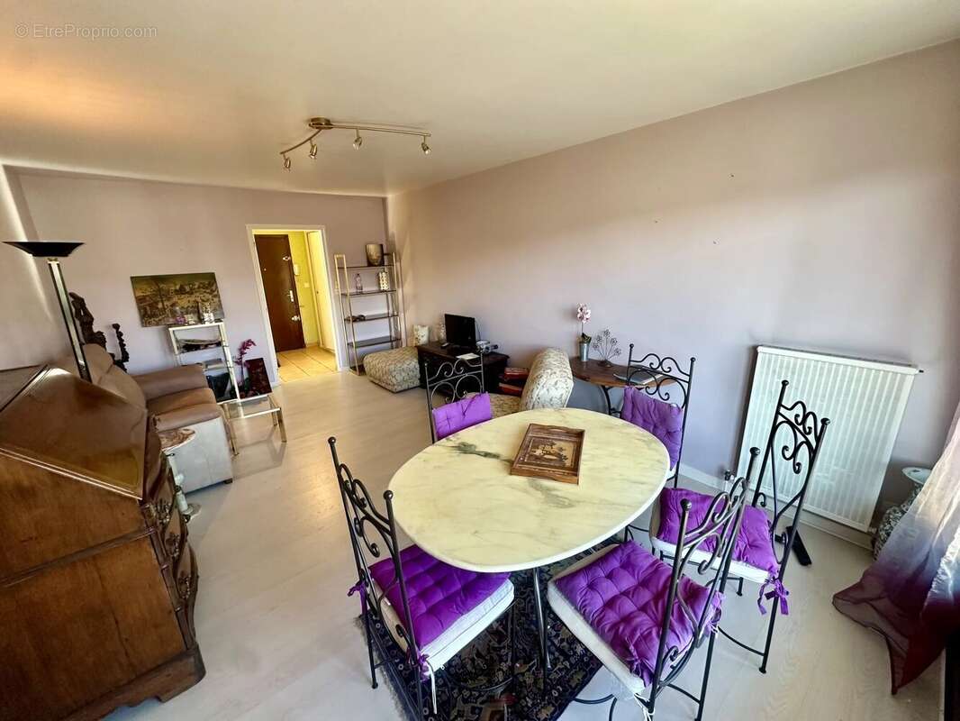 Appartement à VOIRON
