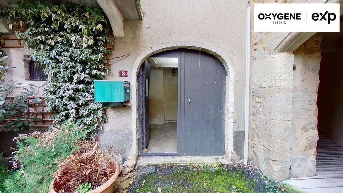 Maison à CHIRAC