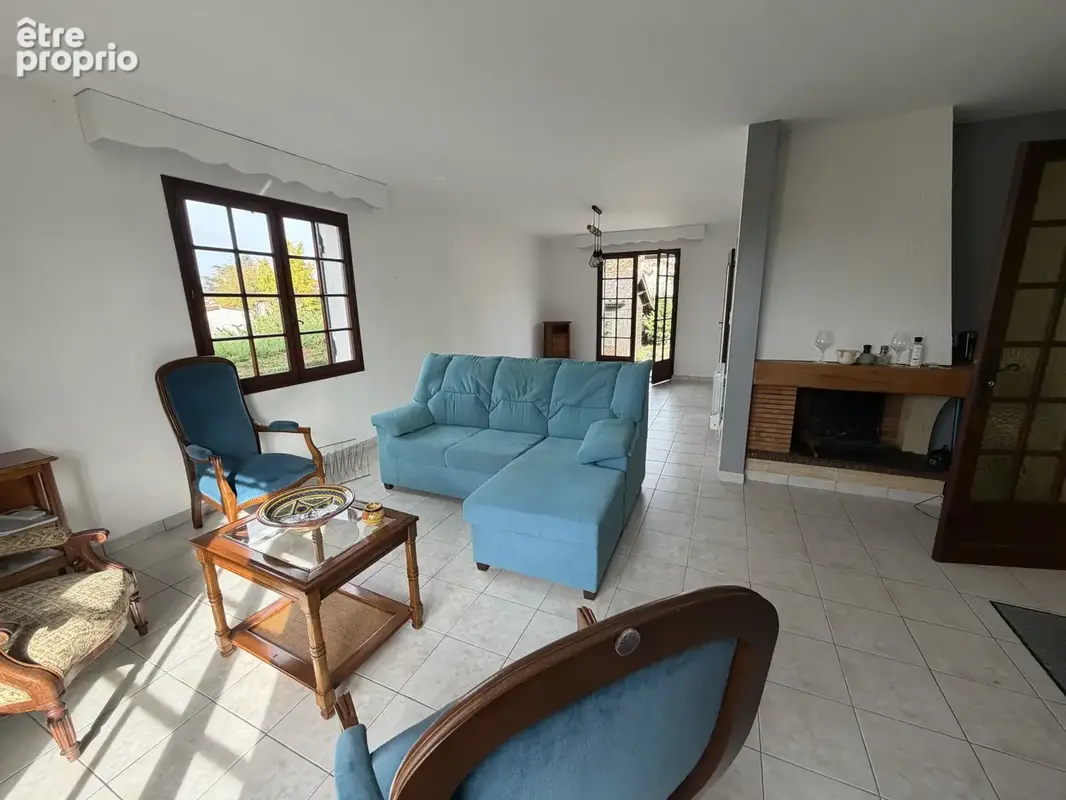 Maison avec sous-sol total pouvant permettre deux logements - photo 12