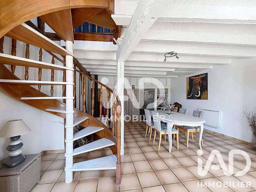 Maison 148 m² à Sainte-Menehould  - photo 2