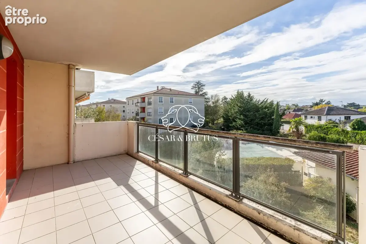 Appartement 3 pièces 64 m² à vendre à Meyzieu (69330) - photo 1