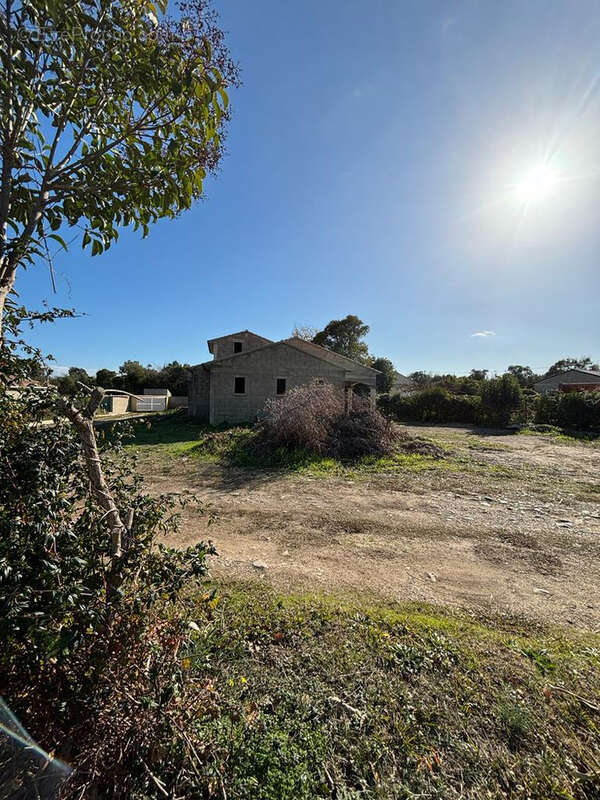 Maison à SAN-NICOLAO