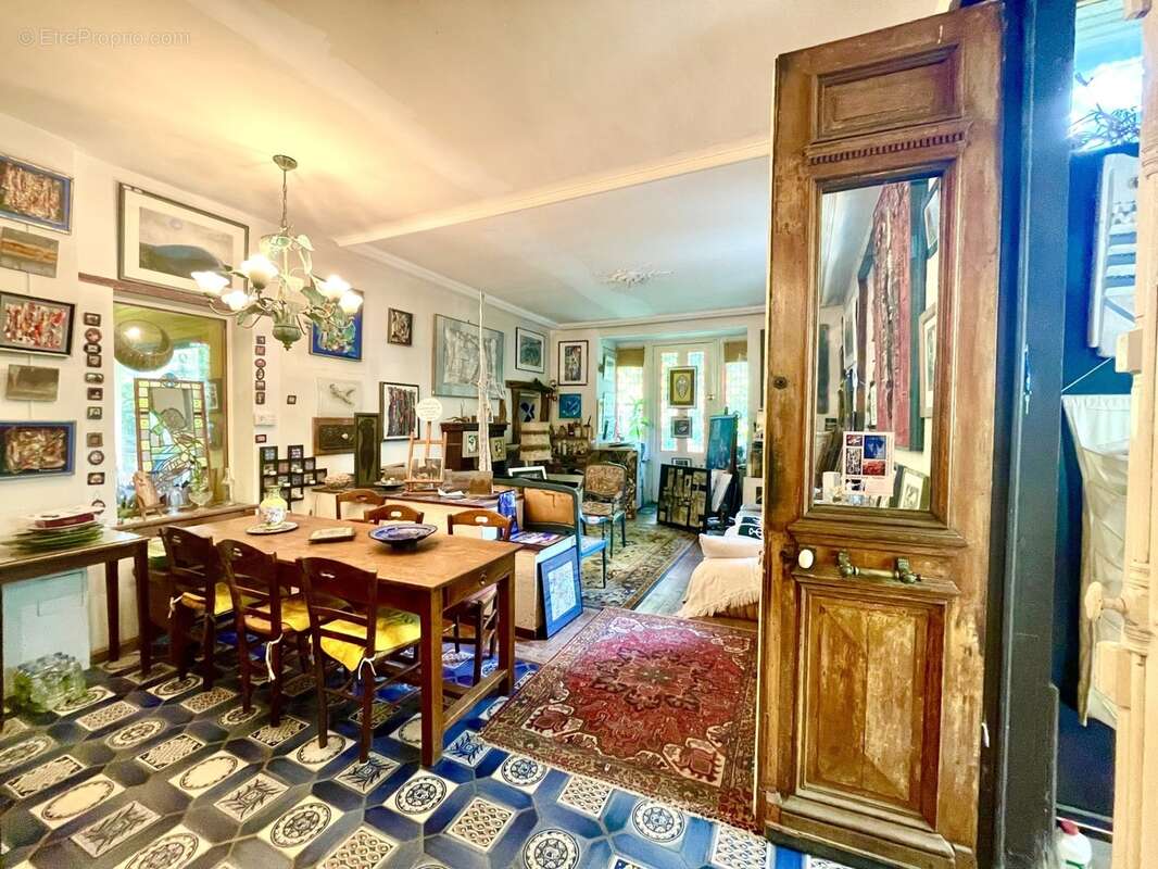 Maison de caractère fin XIXᵉ siècle – 7 pièces – Jardin arboré de 561 m² – Ermont - photo 3
