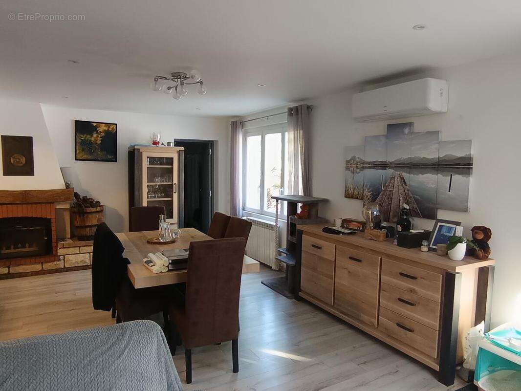 Maison à SAINT-EMILION