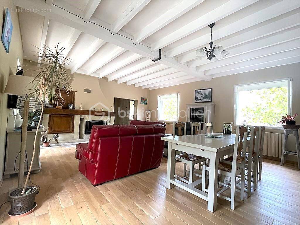 Maison à VILLENEUVE-MINERVOIS