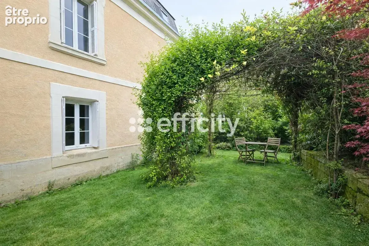 Maison 8 pièces 208 m² à vendre à Notre-Dame-D'oe (37390) - photo 15