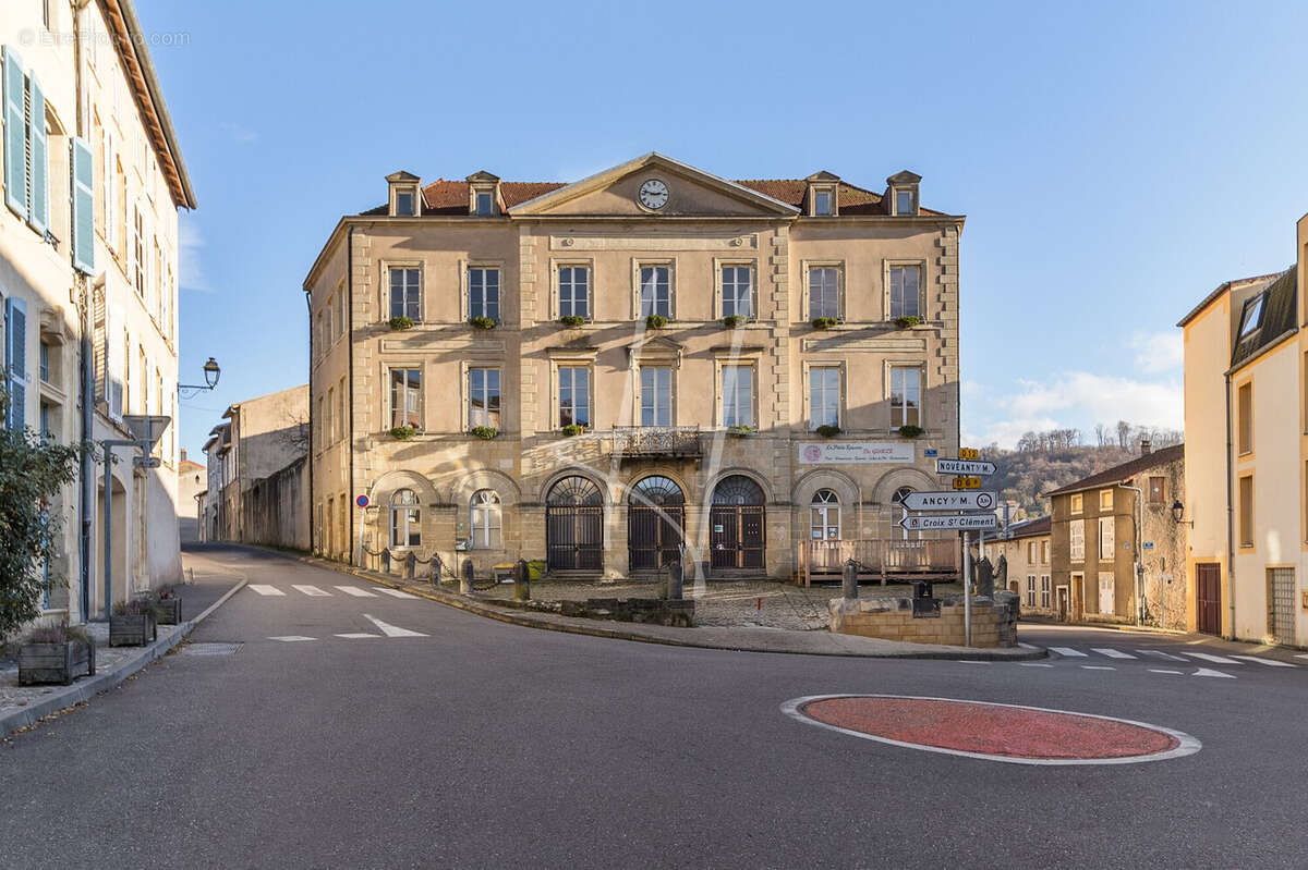 Appartement à GORZE