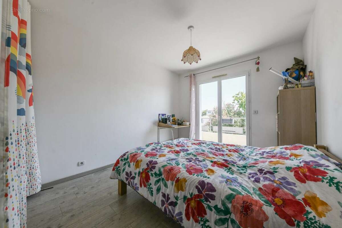 Belle villa contemporaine avec bassin à Bouillargeus en périphérie de Nîmes - photo 10