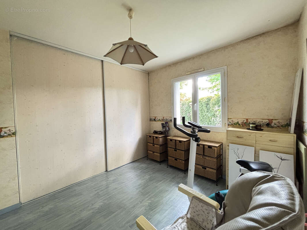 Maison à LE GIROUARD