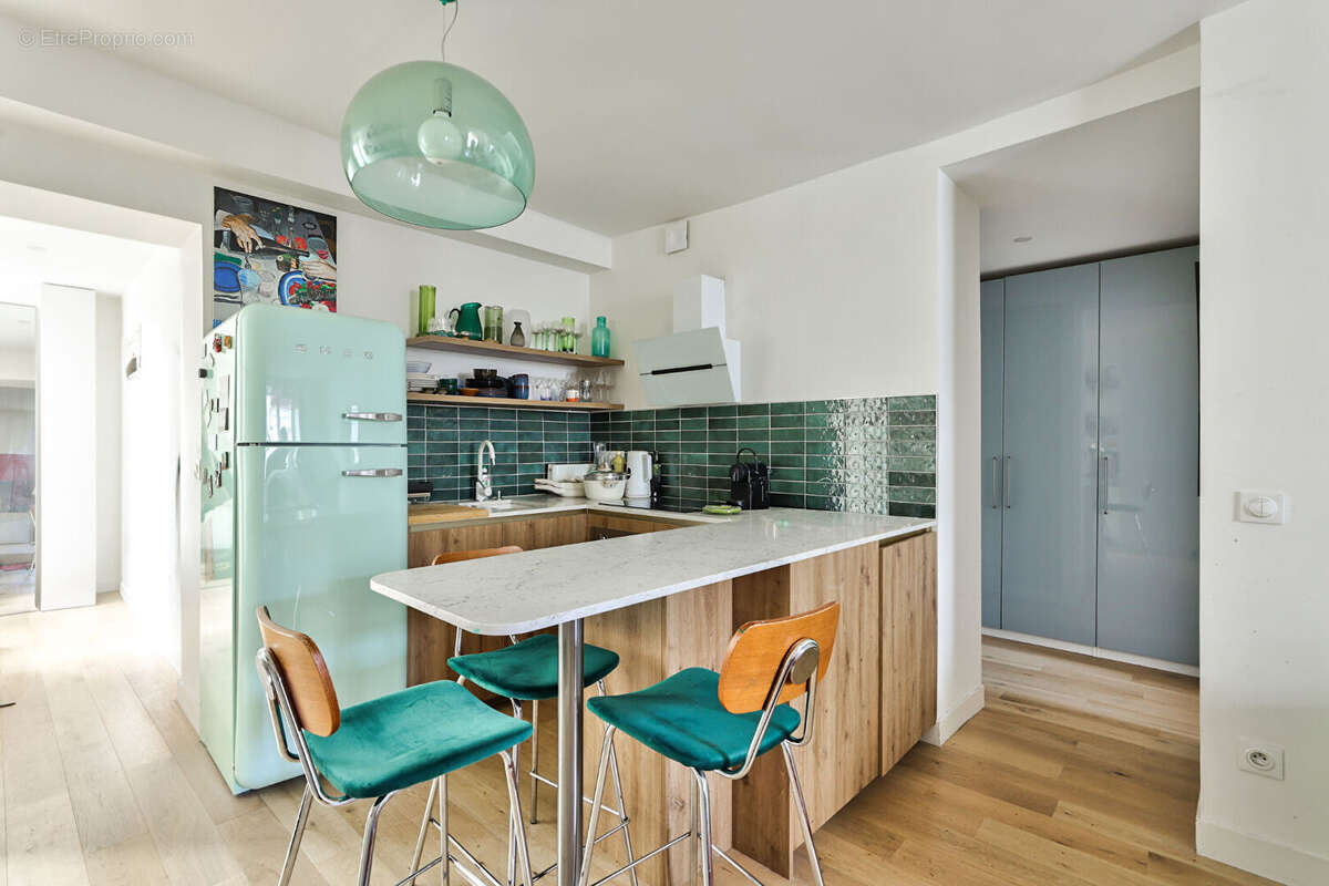 Appartement à PARIS-15E