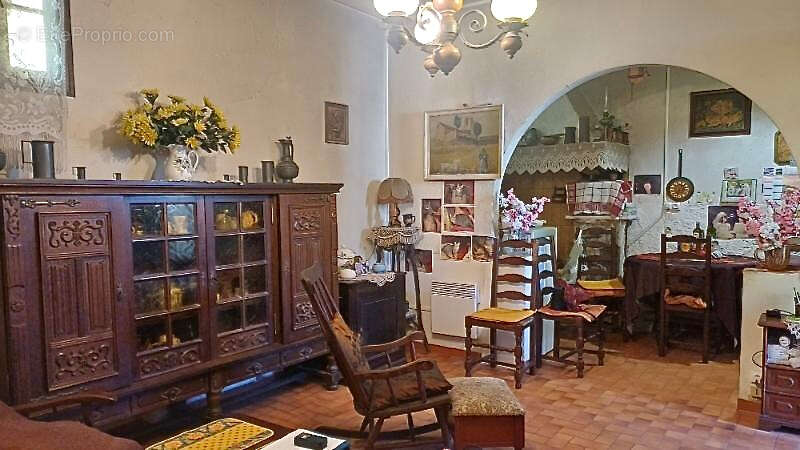 Cagnes sur mer - maison ancienne - photo 6