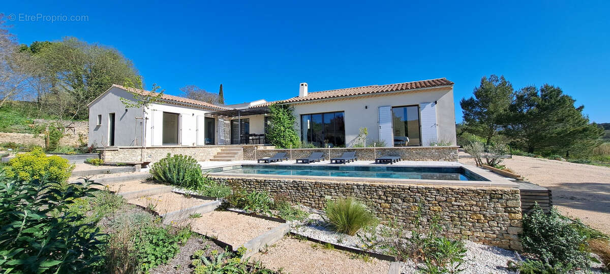 Maison à SAINT-PANTALEON